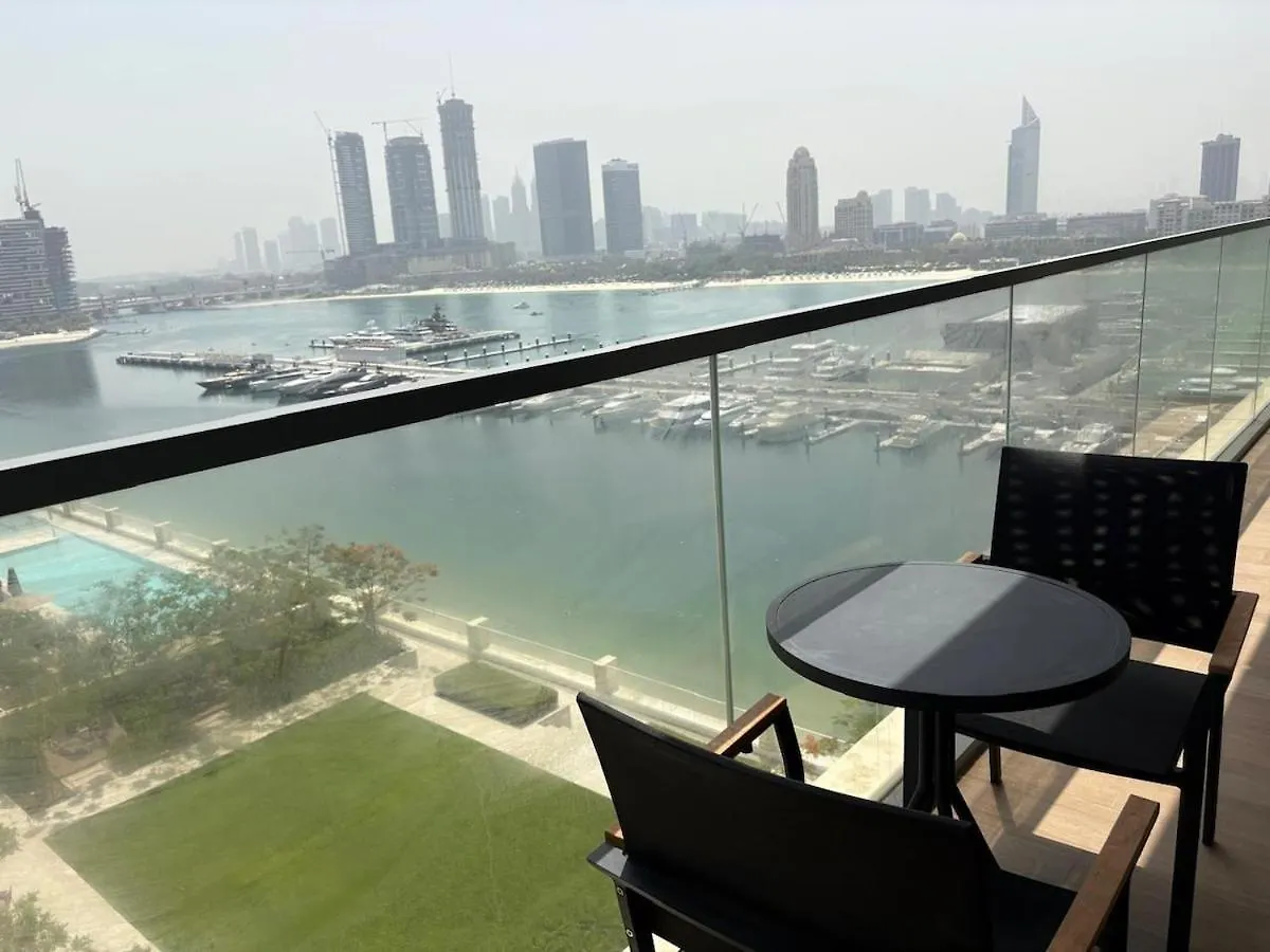 Unique Emaar Beachfront 1 Bedroom Dubai