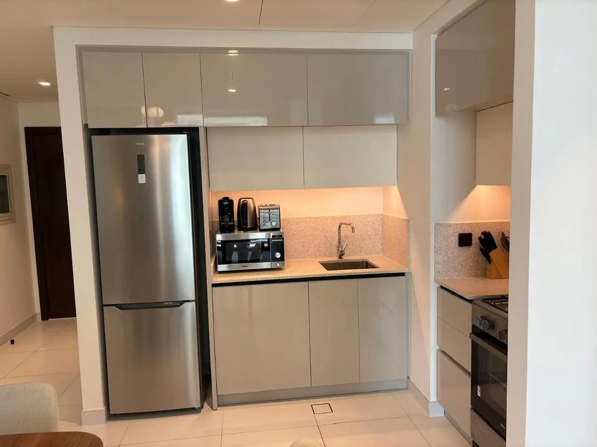Best Couple And Family Beachfront Dubaj Apartmán